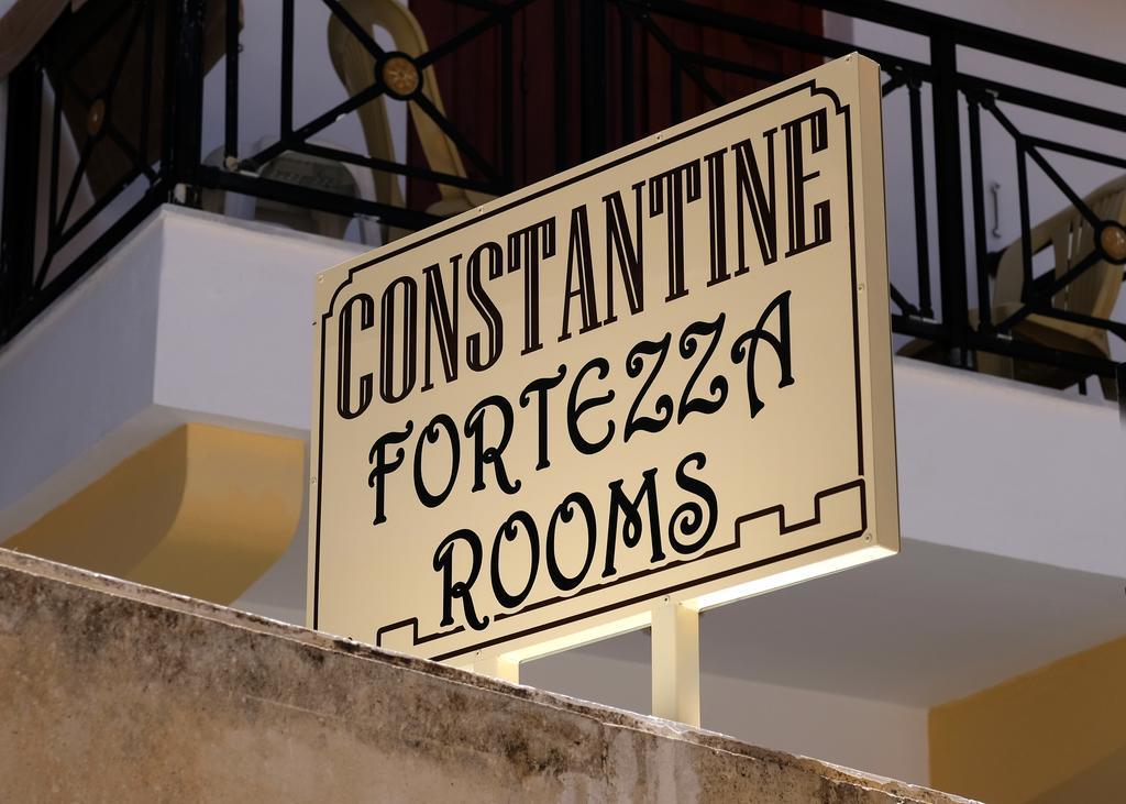 Constantine Fortezza Rooms Rethymno  Екстер'єр фото
